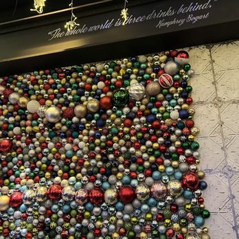Frosty's Christmas Bar - Pop-Up Restaurants Near Me - New York, New York Frosty's Christmas Bar - Pop-Up Restaurants Near Me - New York, New York