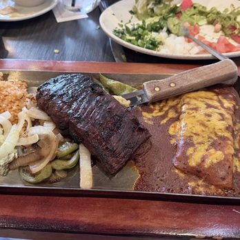 Sylvia's Enchilada Kitchen - Mexican Near Me - Houston, Texas Sylvia's Enchilada Kitchen - Mexican Near Me - Houston, Texas