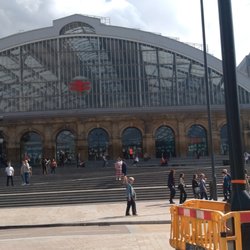 Liverpool Lime Street Station - Outside