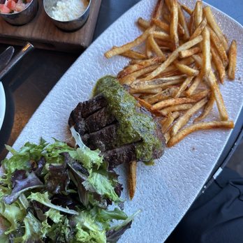 Three Bridges Bar & Grill - Steak frites - Bars Near Me - Orlando, Florida