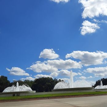 Mecom Fountain - Landmarks & Historical Buildings Near Me - Houston, Texas Mecom Fountain - Landmarks & Historical Buildings Near Me - Houston, Texas