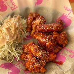 Spicy Hot Chicken Wings @tiffhuangry Spicy Hot Chicken Wings @tiffhuangry