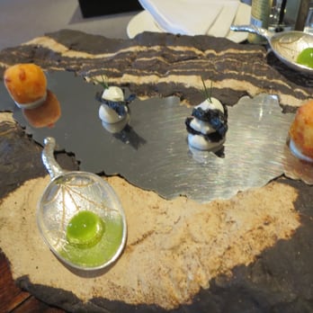 The Samling - Hors d'oeuvres at The Samling. - Hotels Near Me - Windermere, CMA