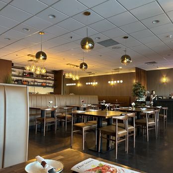 Thai Season Restaurant - Thai Near Me - Carmel, Indiana Thai Season Restaurant - Thai Near Me - Carmel, Indiana