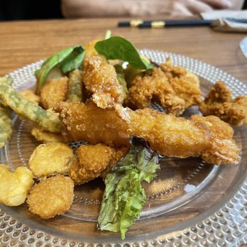 Sushi Shop - Tempura plate with different choices. - Sushi Bars Near Me - Montreal, Quebec Sushi Shop - Tempura plate with different choices. - Sushi Bars Near Me - Montreal, Quebec