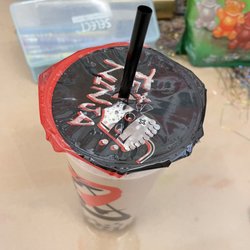 Tea Ninja - Drink with incorrect straw