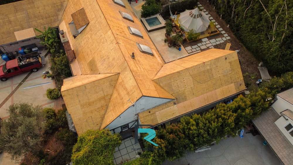 Slide of Pacific Pro Roofing