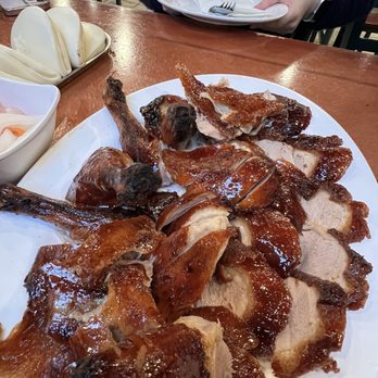 Sun Wah Bar-B-Que - Barbeque Near Me - Chicago, Illinois Sun Wah Bar-B-Que - Barbeque Near Me - Chicago, Illinois