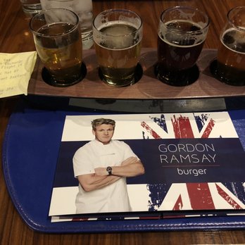 Gordon Ramsay Burger Las Vegas - Flight of beer - Burgers Near Me - Las Vegas, Nevada Gordon Ramsay Burger Las Vegas - Flight of beer - Burgers Near Me - Las Vegas, Nevada
