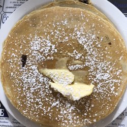 Country Kitchen - My HUGE pancakes!