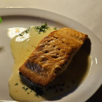 Cotton Calf Kitchen - New American Near Me - Braselton, Georgia