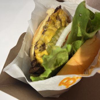 Blue Collar - Cobble Hill - Cheeseburger - Burgers Near Me - Brooklyn, New York