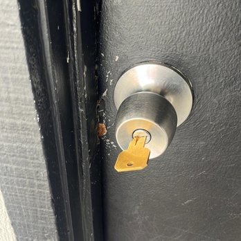 Avira Locksmith - Keys & Locksmiths Near Me - Irvine, California Avira Locksmith - Keys & Locksmiths Near Me - Irvine, California