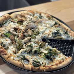 Lacasa Resturant And Bar - Ball State Pizza