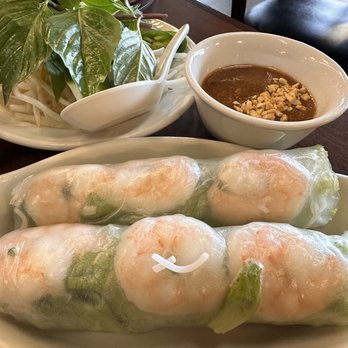 Yummy Pho - 2 Pieces Salad Rolls - Vietnamese Near Me - Redmond, Washington