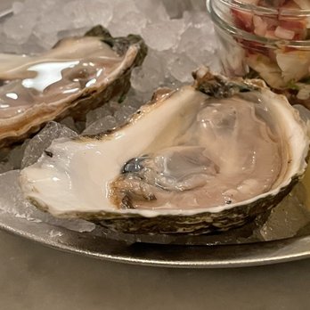 Neptune Oyster - Oysters - Seafood Near Me - Boston, Massachusetts Neptune Oyster - Oysters - Seafood Near Me - Boston, Massachusetts
