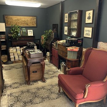 Arvida Book Co - Vintage and Antique books sold here - Used Bookstore Near Me - Tustin, California