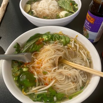 Come Pho Soup - two bowls of soup with chopsticks - Vietnamese Near Me - Minneapolis, Minnesota Come Pho Soup - two bowls of soup with chopsticks - Vietnamese Near Me - Minneapolis, Minnesota
