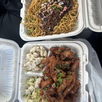 Ai Pono Cafe - Crackhead Chicken and Garlic Noodles - Asian Fusion Near Me - Costa Mesa, California Ai Pono Cafe - Crackhead Chicken and Garlic Noodles - Asian Fusion Near Me - Costa Mesa, California