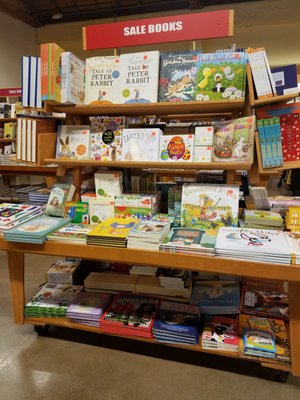 Copperfield's Books by null