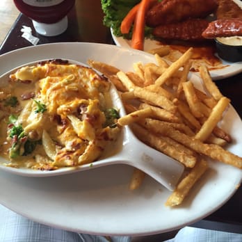 Moose Tooth Grill - Baked Mac & Cheese - American Near Me - Lake George, New York Moose Tooth Grill - Baked Mac & Cheese - American Near Me - Lake George, New York