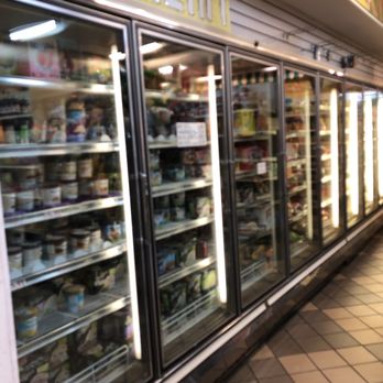 Paul's Market - the inside of a grocery store - Grocery Near Me - Flushing, New York