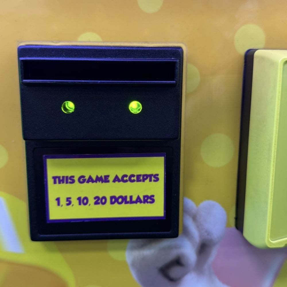 Chuck E. Cheese - It does NOT say 3 $1 bills for 1 game, one $5 bill for 2 games, one $10 bill for 3 games, etc. claws can not lift the weight. - Pizza Near Me - Whittier, California Chuck E. Cheese - It does NOT say 3 $1 bills for 1 game, one $5 bill for 2 games, one $10 bill for 3 games, etc. claws can not lift the weight. - Pizza Near Me - Whittier, California