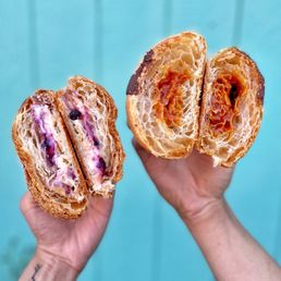 Berry cheesecake croissant and Beecher cheese caramel croissant (IG: Hangryforwhat)