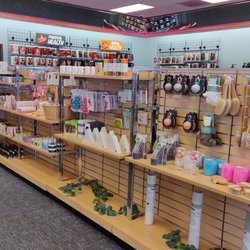 Chazzy Couples Boutique - Offering self-care products ranging from bath bombs & bubble bath must-haves to essential oils & yummy butters. Men's products offered, too!