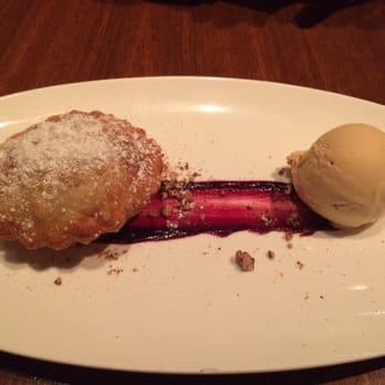 El Dorado Kitchen - Fried Apple pie - New American Near Me - Sonoma, California El Dorado Kitchen - Fried Apple pie - New American Near Me - Sonoma, California