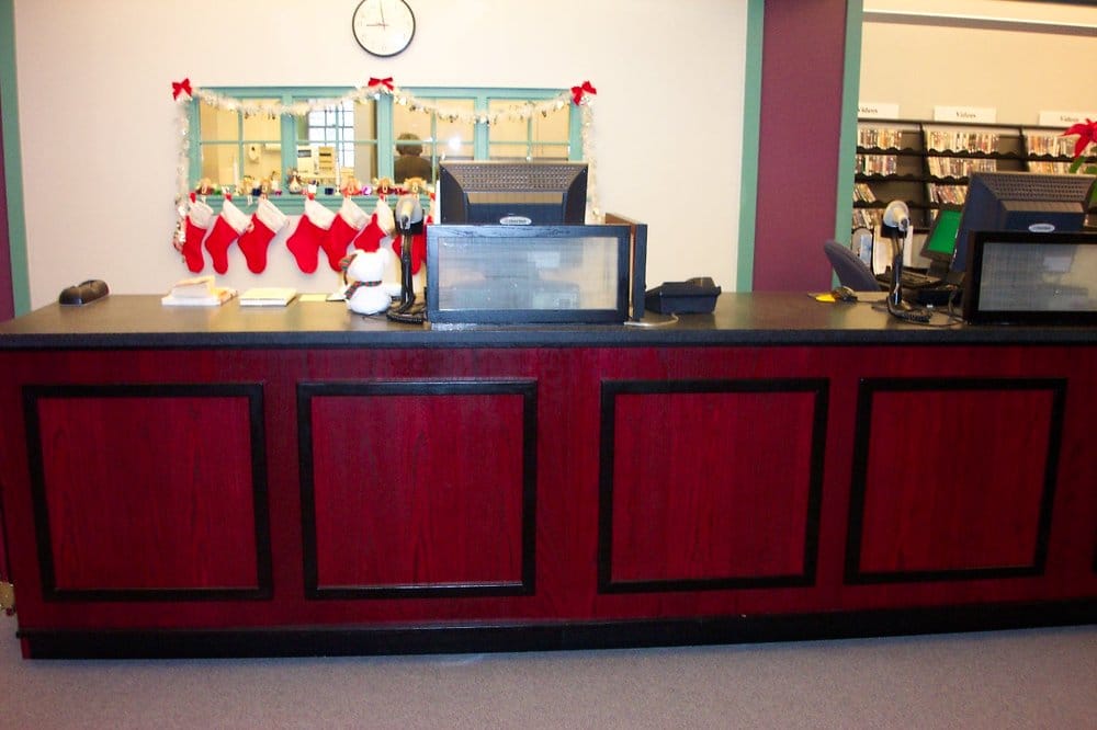 PLAINFIELD PUBLIC LIBRARY DISTRICT Updated October 2024 12 Photos