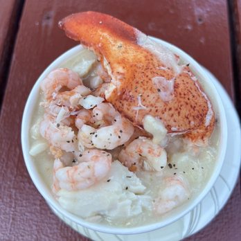 Gilbert's Chowder House - Seafood Chowdah - Seafood Near Me - Portland, Maine Gilbert's Chowder House - Seafood Chowdah - Seafood Near Me - Portland, Maine