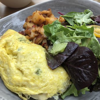 Duke's La Jolla - Mushroom asparagus and Brie omelette - New American Near Me - La Jolla, California