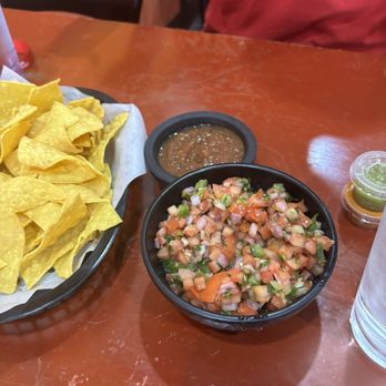 Las Fridas Mexican Kitchen-Doylestown - Pico de gallo - New Mexican Cuisine Near Me - Doylestown, Pennsylvania