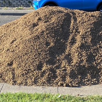 Armando's Landscaping - 15 yards before getting moved. After Armando moved it in 4 hours he cleaned up afterwards. - Landscaping Near Me Armando's Landscaping - 15 yards before getting moved. After Armando moved it in 4 hours he cleaned up afterwards. - Landscaping Near Me