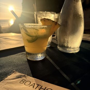 Boathouse at Hendry's Beach - Jalapeño Pineapple margarita - Seafood Near Me - Santa Barbara, California