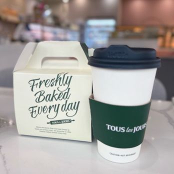 Tous les Jours - Patisserie/Cake Shop Near Me - Vancouver, Washington