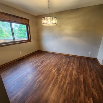 Dani B Cleaning - Post clean of dining room - Home Cleaning Near Me - Saint Paul, Minnesota Dani B Cleaning - Post clean of dining room - Home Cleaning Near Me - Saint Paul, Minnesota