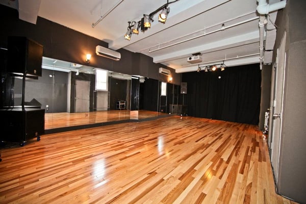 Smash Studios by null