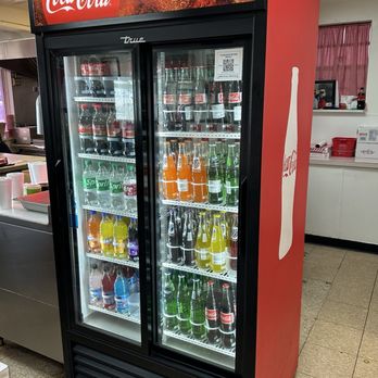 Hank's Hamburgers - Bottle Drinks - Fast Food Near Me - Tulsa, Oklahoma