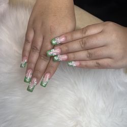 Luxury Nail Spa