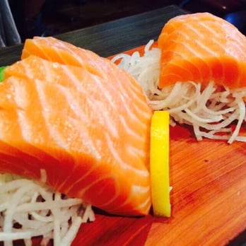 Sushi Oyama - Salmon sashimi. - Japanese Near Me - Burnaby, British Columbia