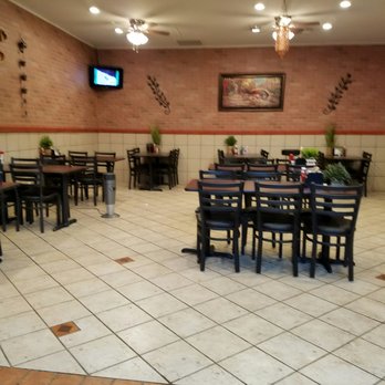 Gyro House - The dining area - Mediterranean Near Me - Yakima, Washington Gyro House - The dining area - Mediterranean Near Me - Yakima, Washington