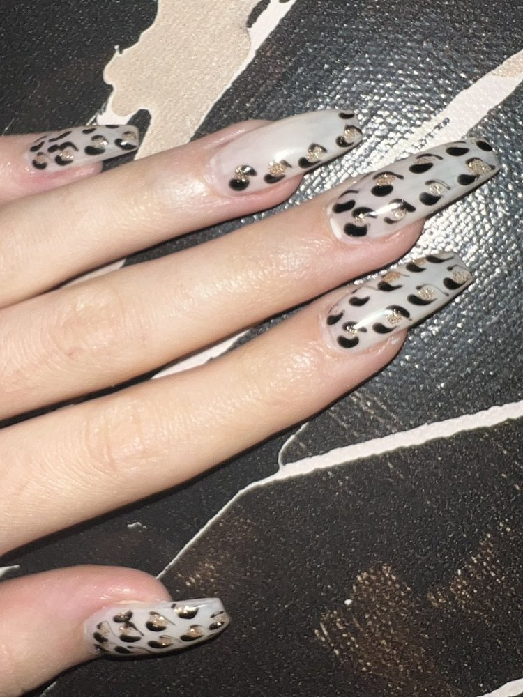 V STARS NAIL Updated August 2024 42 Photos & 20 Reviews 61