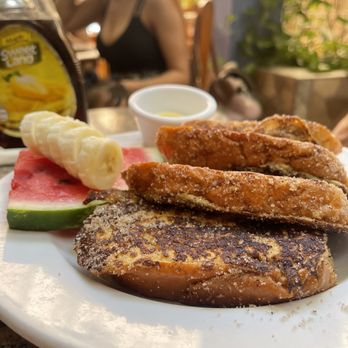 The Pancake House - French toast (not raisin bread) - Desserts Near Me - Puerto Vallarta, JAL The Pancake House - French toast (not raisin bread) - Desserts Near Me - Puerto Vallarta, JAL