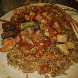 The combo plate with Chilli sauce.