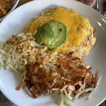 Sara's Kitchen - California Omelette - Breakfast & Brunch Near Me - Palm Beach Gardens, Florida Sara's Kitchen - California Omelette - Breakfast & Brunch Near Me - Palm Beach Gardens, Florida