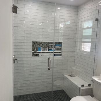 Express Glass & Windows - Frameless shower enclosure. 3/8" thick clear tempered glass, brushed nickel hardware. - Windows Installation Near Me - Santa Paula, California Express Glass & Windows - Frameless shower enclosure. 3/8" thick clear tempered glass, brushed nickel hardware. - Windows Installation Near Me - Santa Paula, California
