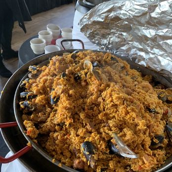 94th Aero Squadron - Sunday Brunch Buffet - Paella - New American Near Me - Miami, Florida