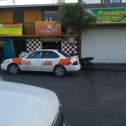 Pollos TITOS - Exterior
